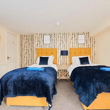 The Exquisite Gem Of Clifton *